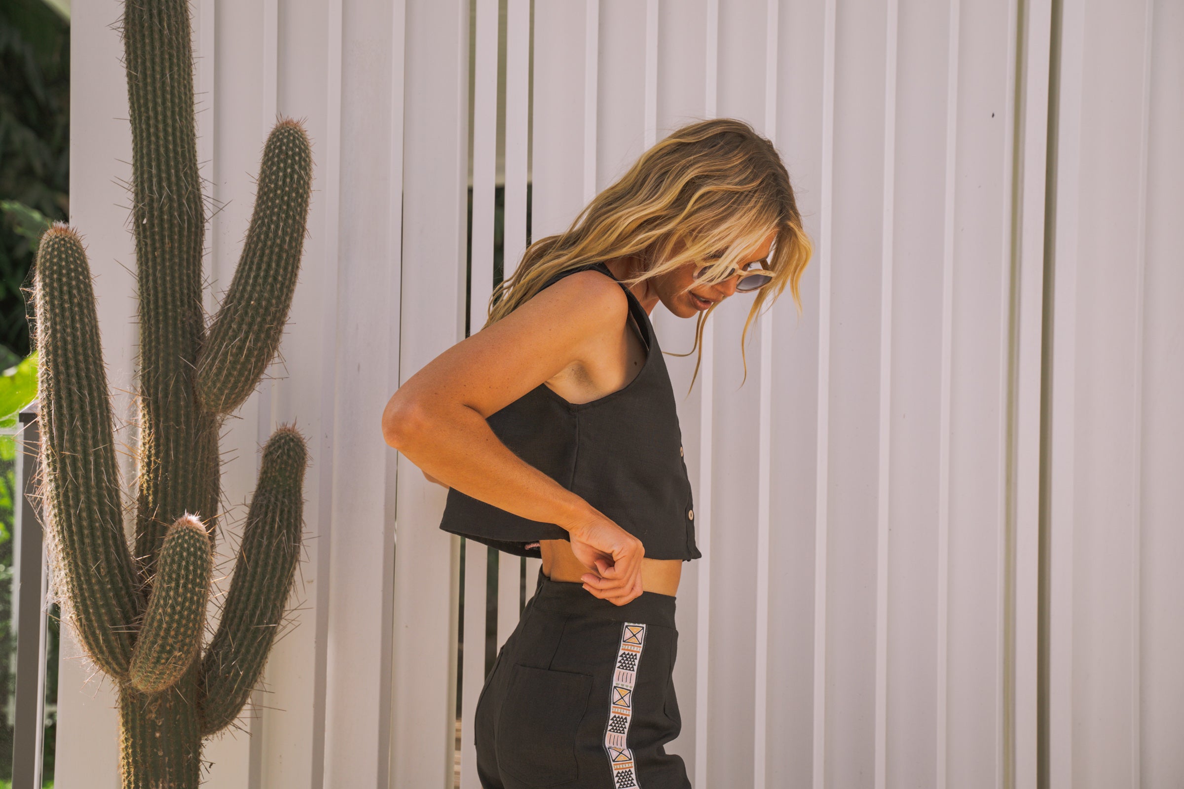 Solana Vest Top - Black
