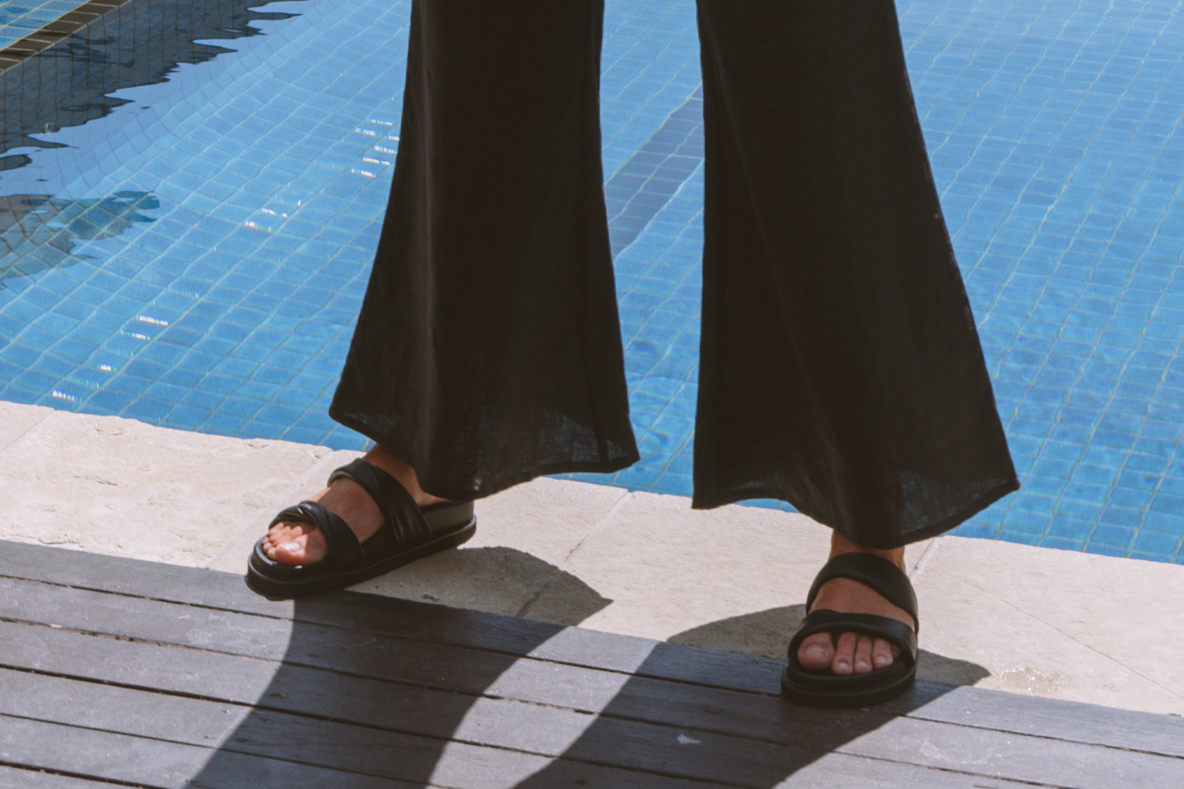 Leather Sandal - Black